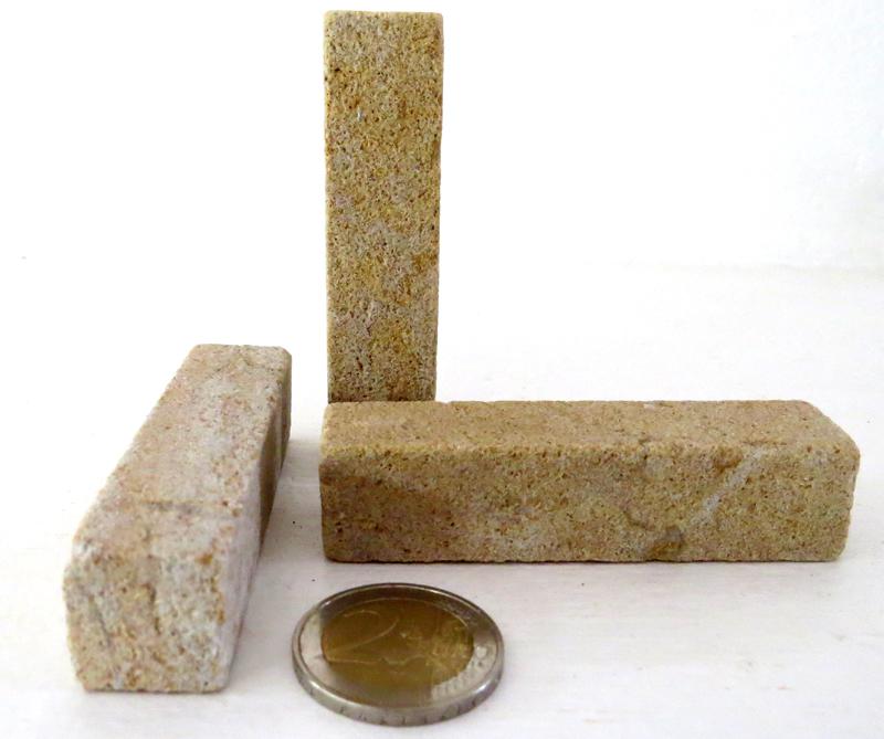 P-09 SandsteinQuader 18,5 x 18,5 x 75mm